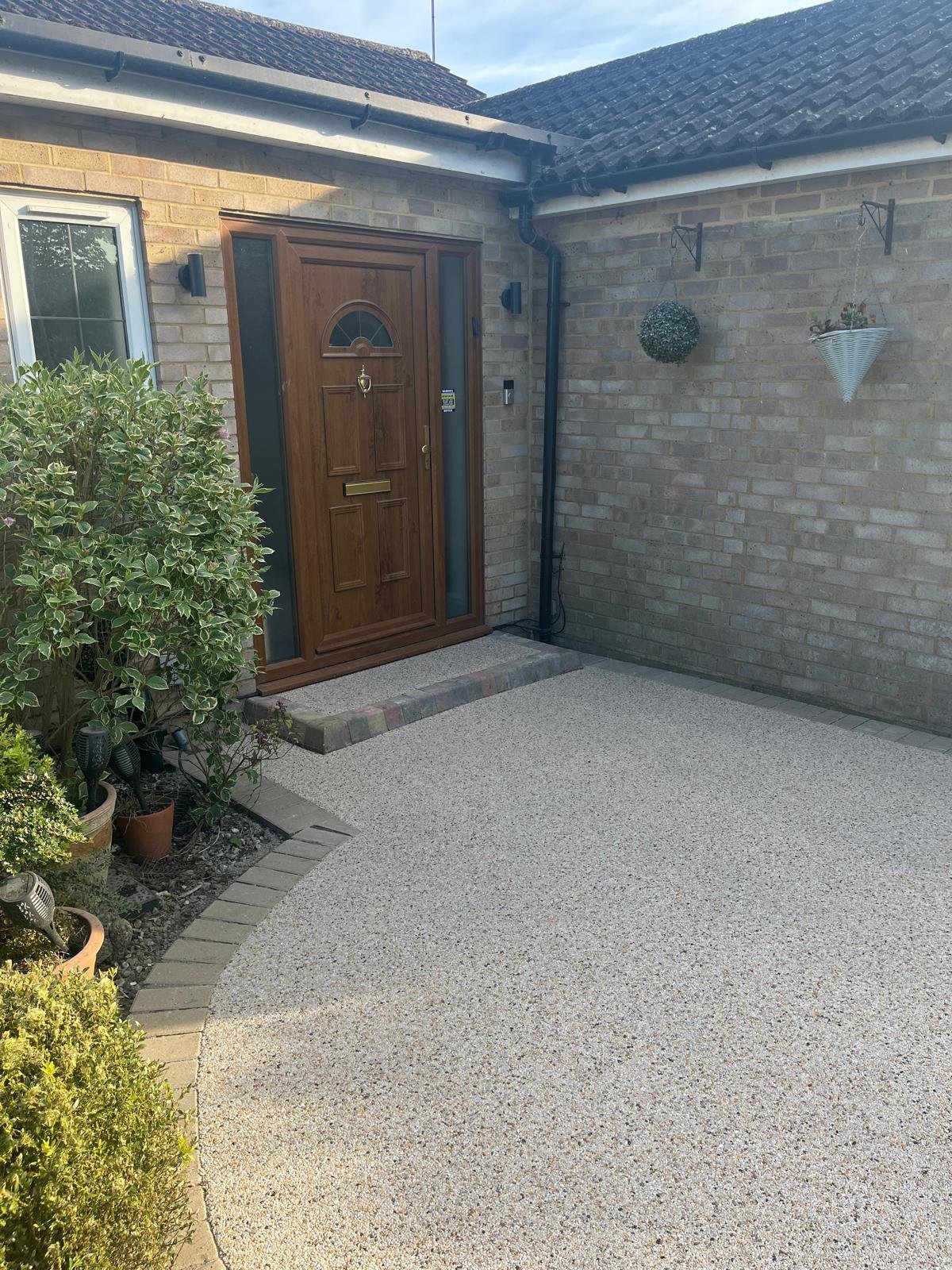 Resin bound driveway installed by John Ruben Ltd in Potters Bar